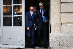 French PM Francois Bayrou meets Les Republicains leaders in Paris FA