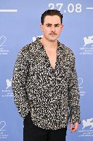 Venice Dead Man s Wire Photocall AM