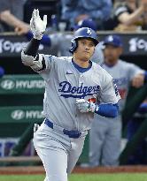 Baseball: Dodgers vs. Pirates