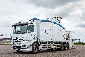 The mobile X-ray system for the Estonian Tax and Customs Board