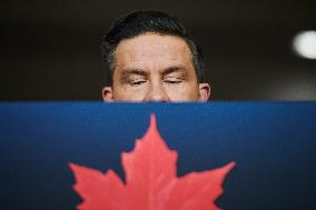Pierre Poilievre Addresses Press In Mississauga - Canada