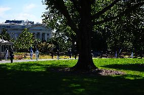 Trump greets President Karol Nawrocki of Poland on the South Portico of the White House