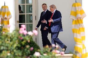 Donald Trump greets Karol Nawrocki - Washington