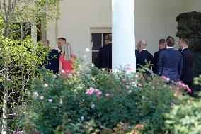 Donald Trump greets Karol Nawrocki - Washington