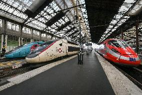 Trenitalia railway line in Paris FA