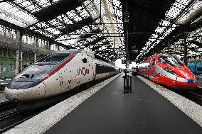 Trenitalia railway line in Paris FA