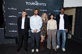 Les Tourmentes Paris Film Premiere