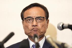 Ex-Suntory Chairman Niinami