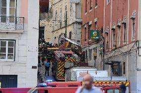 Lisbon Gloria Funicular Derailment Kills 15, Injures 18