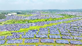 Barren Mountains Photovoltaic Industry