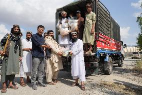 Searchers Retrieve Bodies as Afghan Quake Toll Expected to Rise - Afghanistan