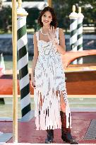 Venice - Arrival Sara Bluma, Can Yaman MP