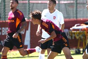 CALCIO - Amichevole - AS Roma vs Roma City