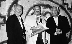 Fashion Designer Giorgio Armani Dead at 91