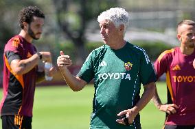 CALCIO - Amichevole - AS Roma vs Roma City