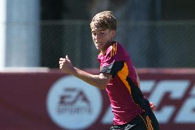 CALCIO - Amichevole - AS Roma vs Roma City