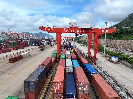 International Freight Train in Lianyungang