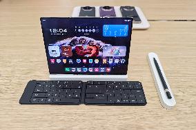 Huawei Mate XTs Smartphone