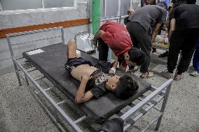 Israeli Airstrike Hits Displaced Persons Tent - Gaza