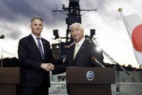 Australian defense minister in Japan