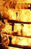 "Memorial service" for "kokeshi" dolls