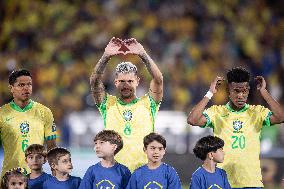 FIFA World Cup South American Qualifiers - Brazil v Chile