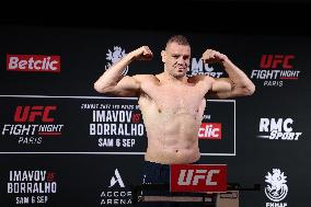 UFC Fight Night Paris official weigh-in