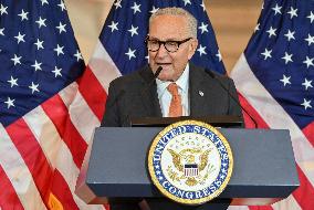 Speaker Johnson Presents Congressional Gold Medal honoring “Harlem Hellfighters of WW1