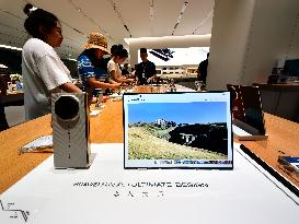 Huawei Mate XTs Smartphone