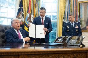 Trump Renames Pentagon the Department of War - DC