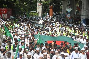 Muslims Take Part In Eid-e-Miladunnabi March - Dhaka