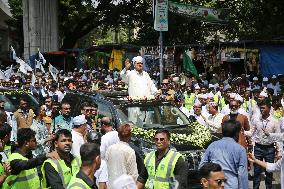 Muslims Take Part In Eid-e-Miladunnabi March - Dhaka