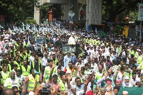 Muslims Take Part In Eid-e-Miladunnabi March - Dhaka