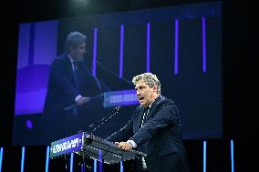 Les Republicains meeting near Paris FA