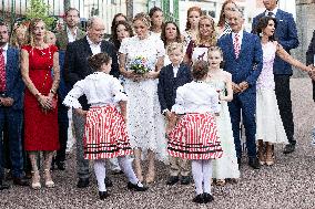 NO TABLOIDS WEB & PRINT - Monaco Annual Picnic - Monaco