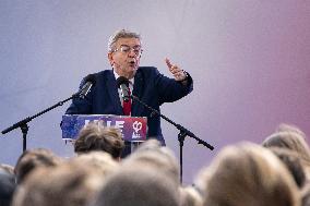 Jean-Luc Melenchon Speaks At Annual Flea Market - Lille