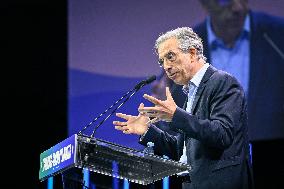 Les Republicains meeting in Paris FA