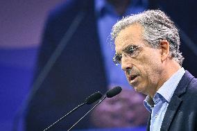 Les Republicains meeting in Paris FA