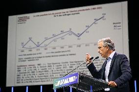 Les Republicains meeting in Paris FA