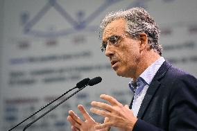 Les Republicains meeting in Paris FA