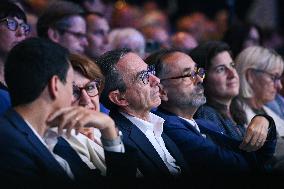 Les Republicains meeting in Paris FA