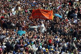 Pope Leo XIV Leads Canonization Of Pier Giorgio Frassati And Carlo Acutis - Vatican City