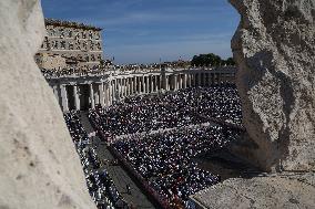 Pope Leo XIV Leads Canonization Of Pier Giorgio Frassati And Carlo Acutis - Vatican City