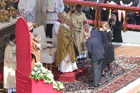 Pope Leo XIV Leads Canonization Of Pier Giorgio Frassati And Carlo Acutis - Vatican City