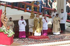 Pope Leo XIV Leads Canonization Of Pier Giorgio Frassati And Carlo Acutis - Vatican City