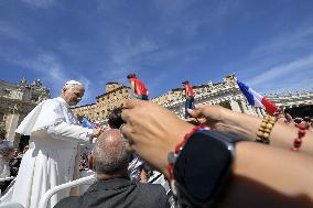 Pope Leo XIV Leads Canonization Of Two Young Italian Saints - Vatican