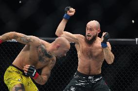 UFC Paris - Rinat Fakhretdinov v Andreas Gustafsson