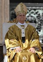 Pope Leo XIV Leads Canonization Of Pier Giorgio Frassati And Carlo Acutis - Vatican City