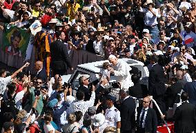 Pope Leo XIV Leads Canonization Of Pier Giorgio Frassati And Carlo Acutis - Vatican City
