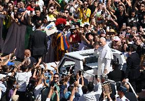 Pope Leo XIV Leads Canonization Of Pier Giorgio Frassati And Carlo Acutis - Vatican City